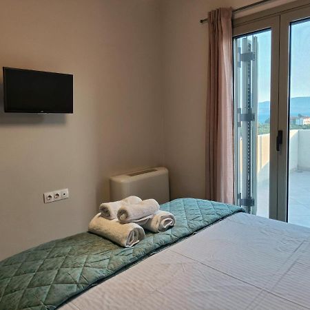Gythio Mare Apt Apartment Mavrovouni  ภายนอก รูปภาพ