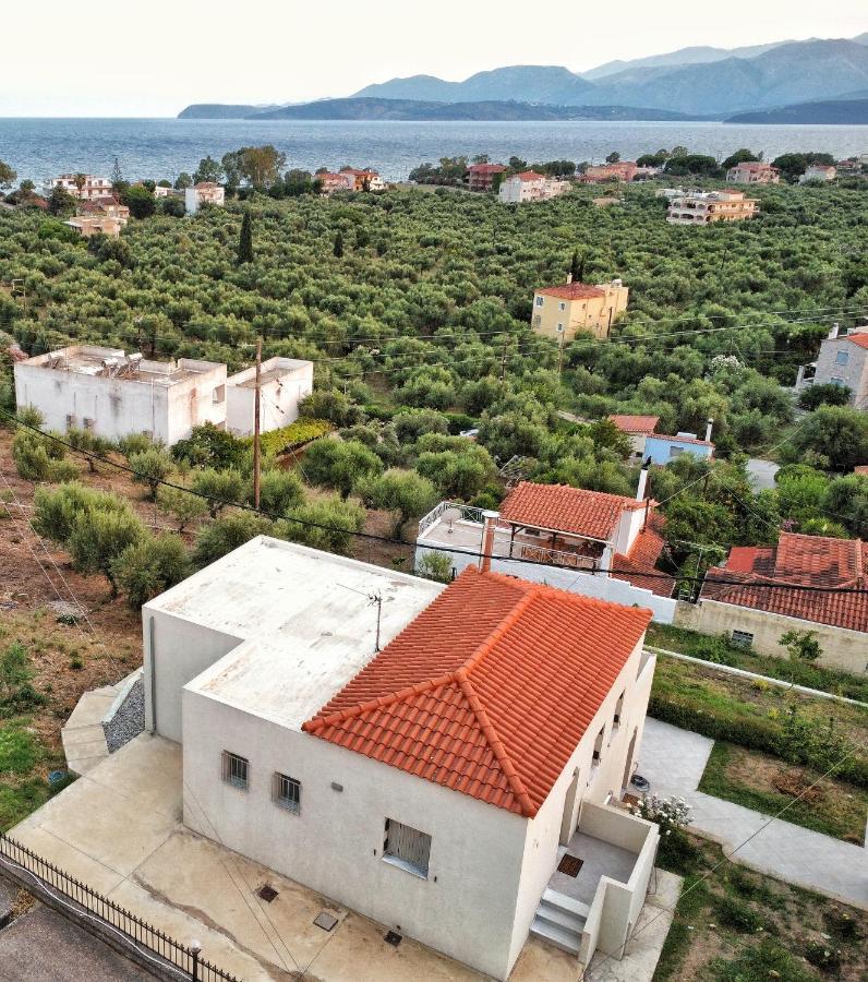 Gythio Mare Apt Apartment Mavrovouni  ภายนอก รูปภาพ